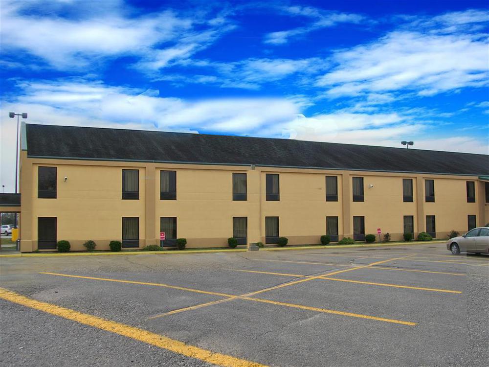 Executive Inn & Suites Breaux Bridge, La Екстериор снимка