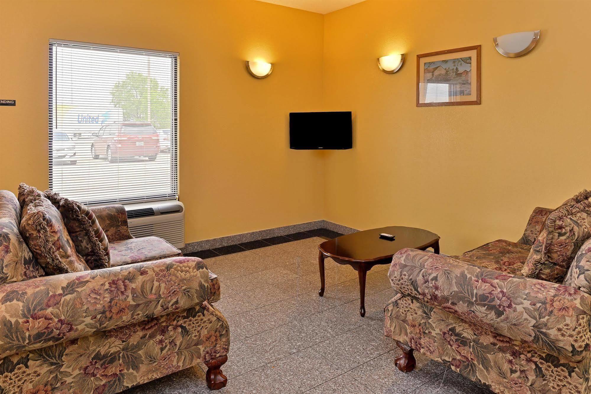 Executive Inn & Suites Breaux Bridge, La Екстериор снимка