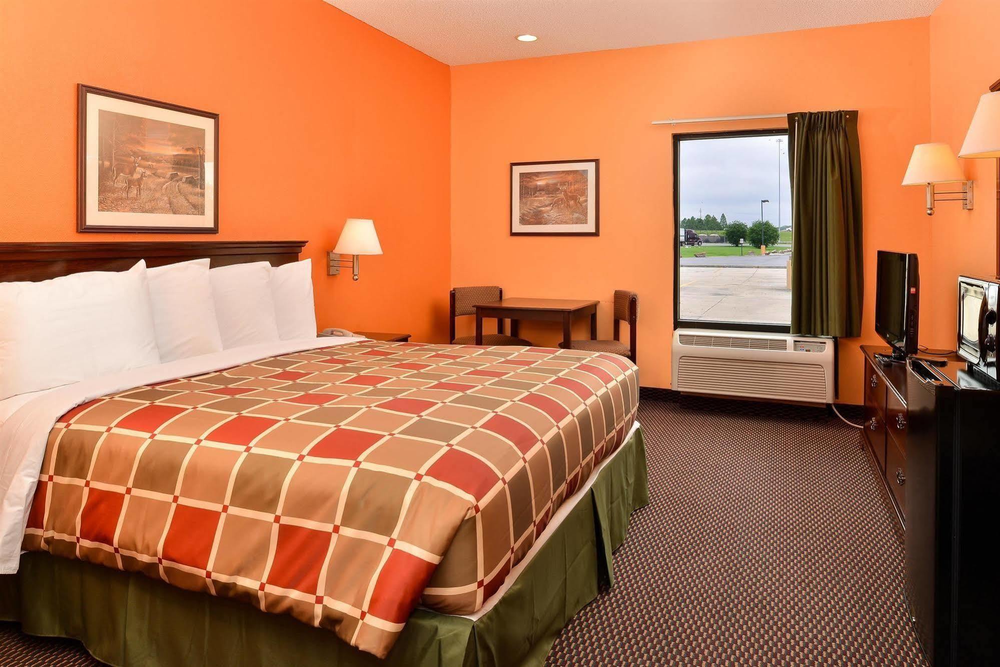 Executive Inn & Suites Breaux Bridge, La Екстериор снимка